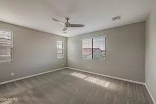 19040 W Becker Ln, Surprise, AZ 85388 - Photo 16