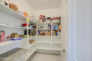 19040 W Becker Ln, Surprise, AZ 85388 - Photo 6