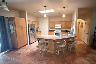 5655 S Calle De La Rosa Dr, Hereford, AZ 85615 - Photo 8