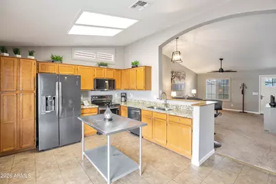 2348 E Stottler Drive, Gilbert, AZ 85296 - Photo 10