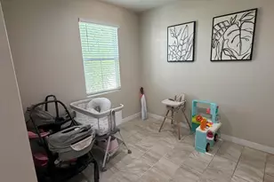 7836 West Riverside Avenue, Phoenix, AZ 85043 - Photo 2