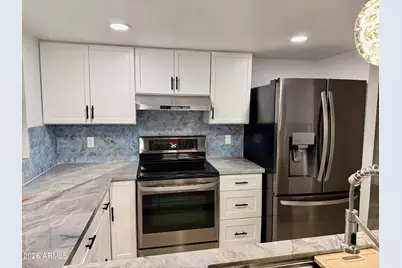 5817 W Tierra Buena Lane, Glendale, AZ 85306 - Photo 14