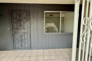 5817 W Tierra Buena Ln, Glendale, AZ 85306 - Photo 4