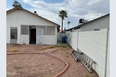 8805 W Vale Drive, Phoenix, AZ 85037 - Photo 20