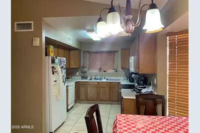 8805 W Vale Drive, Phoenix, AZ 85037 - Photo 6