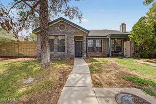 118 N Heritage Dr, Gilbert, AZ 85234 - Photo 1