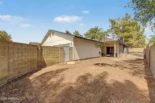 118 N Heritage Dr, Gilbert, AZ 85234 - Photo 24