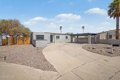 10526 W Devonshire Avenue, Phoenix, AZ 85037 - Photo 2