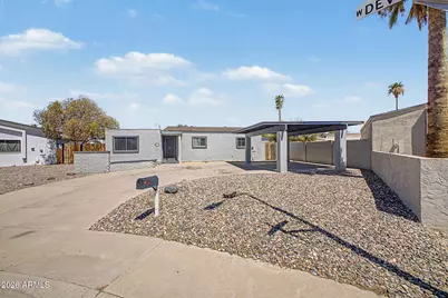 10526 W Devonshire Avenue, Phoenix, AZ 85037 - Photo 1