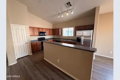 2517 S 116th Avenue, Avondale, AZ 85323 - Photo 4