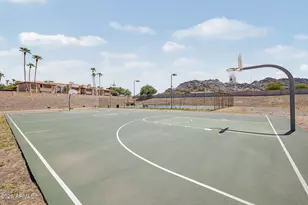 10410 N Cave Creek Rd, Phoenix, AZ 85020 - Photo 32