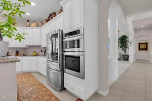 15819 W Silver Breeze Dr, Surprise, AZ 85374 - Photo 4