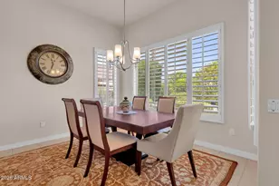 15819 W Silver Breeze Dr, Surprise, AZ 85374 - Photo 10