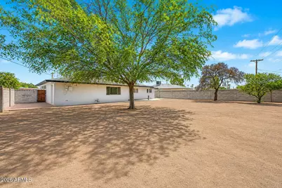 8336 E Monterey Way, Scottsdale, AZ 85251 - Photo 22