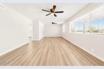 8336 E Monterey Way, Scottsdale, AZ 85251 - Photo 4