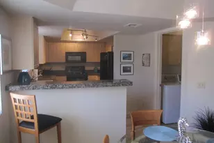 5104 N 32nd St, Phoenix, AZ 85018 - Photo 10