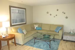 5104 N 32nd St, Phoenix, AZ 85018 - Photo 1