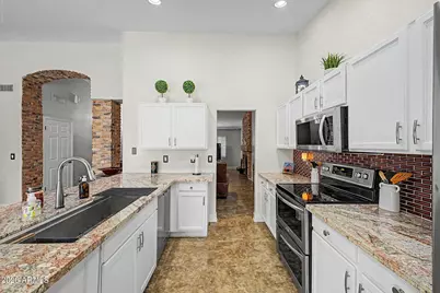 4740 E Villa Maria Drive, Phoenix, AZ 85032 - Photo 8