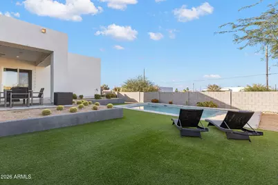 2252 E South Mountain Avenue, Phoenix, AZ 85042 - Photo 44