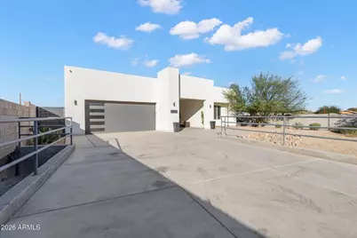 2252 E South Mountain Avenue, Phoenix, AZ 85042 - Photo 50