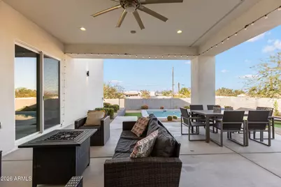 2252 E South Mountain Avenue, Phoenix, AZ 85042 - Photo 40