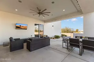 2252 E South Mountain Ave, Phoenix, AZ 85042 - Photo 38