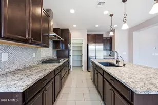 9559 W Fallen Leaf Ln, Peoria, AZ 85383 - Photo 8