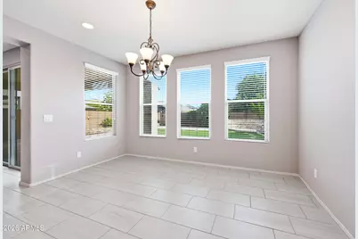 9559 W Fallen Leaf Lane, Peoria, AZ 85383 - Photo 12