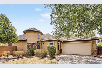15855 N 171st Drive, Surprise, AZ 85388 - Photo 2