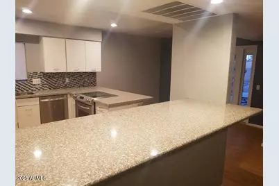 11110 N 82nd Lane, Peoria, AZ 85345 - Photo 4