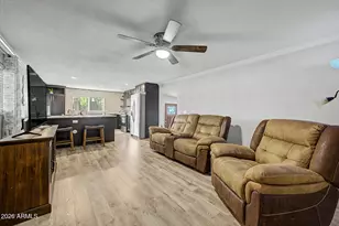 15601 N 19th Ave, Phoenix, AZ 85023 - Photo 10