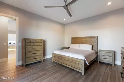 2252 E South Mountain Avenue, Phoenix, AZ 85042 - Photo 20