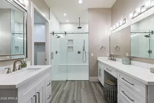 2252 E South Mountain Ave, Phoenix, AZ 85042 - Photo 24