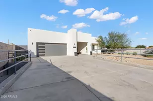 2252 E South Mountain Ave, Phoenix, AZ 85042 - Photo 4
