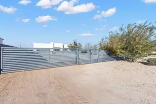 2252 E South Mountain Ave, Phoenix, AZ 85042 - Photo 6