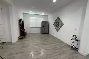 31852 N 125th Ln, Peoria, AZ 85383 - Photo 6