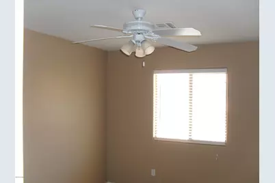 6423 W Villa Linda Drive, Glendale, AZ 85310 - Photo 8