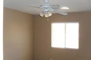 6423 W Villa Linda Dr, Glendale, AZ 85310 - Photo 8