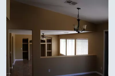 6423 W Villa Linda Drive, Glendale, AZ 85310 - Photo 6