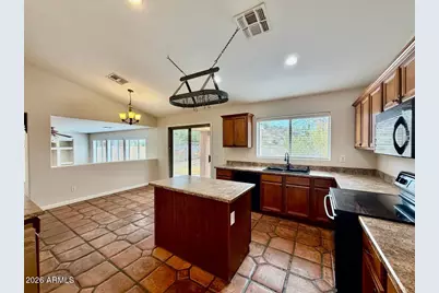 6423 W Villa Linda Drive, Glendale, AZ 85310 - Photo 4