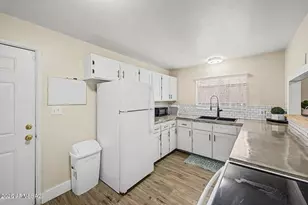 510 N Iroquois Ave, Tucson, AZ 85745 - Photo 6