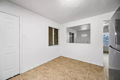 4115 N 18th Drive, Phoenix, AZ 85015 - Photo 8