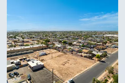 - N 6th Street #12, Avondale, AZ 85323 - Photo 10