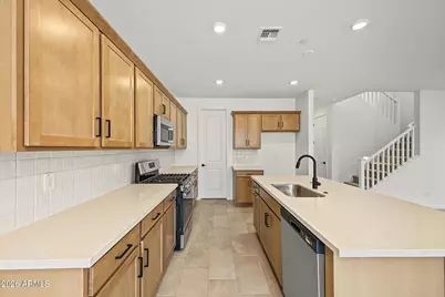 2270 S Jeffry Street, Gilbert, AZ 85295 - Photo 8