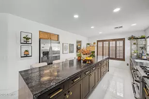 2443 W Via Dona Rd, Phoenix, AZ 85085 - Photo 8