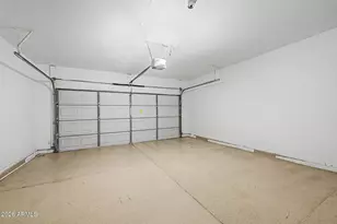 2103 E Wahalla Ln, Phoenix, AZ 85024 - Photo 30