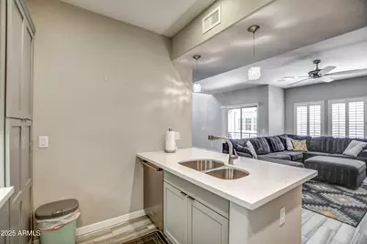 3935 E Rough Rider Road #Unit 1337, Phoenix, AZ 85050 - Photo 8