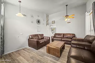 5758 W Brown St, Glendale, AZ 85302 - Photo 8