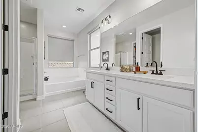 10422 E Corbin Avenue, Mesa, AZ 85212 - Photo 14