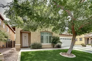1120 N Crosscreek Dr, Chandler, AZ 85225 - Photo 2